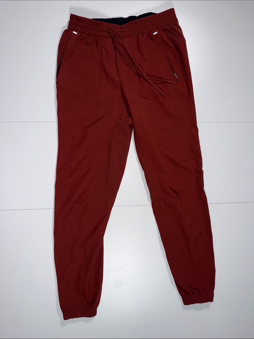lululemon athletica Men's Drawstring Joggers - Burgundy Red